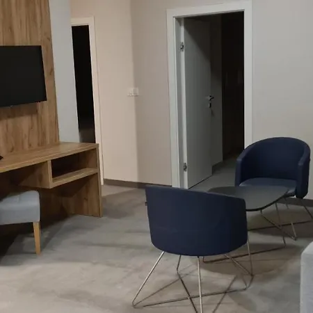 Czarna Gora 419 4* Siena