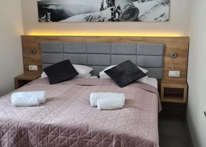 Czarna Gora 419 Апартаменты 4*